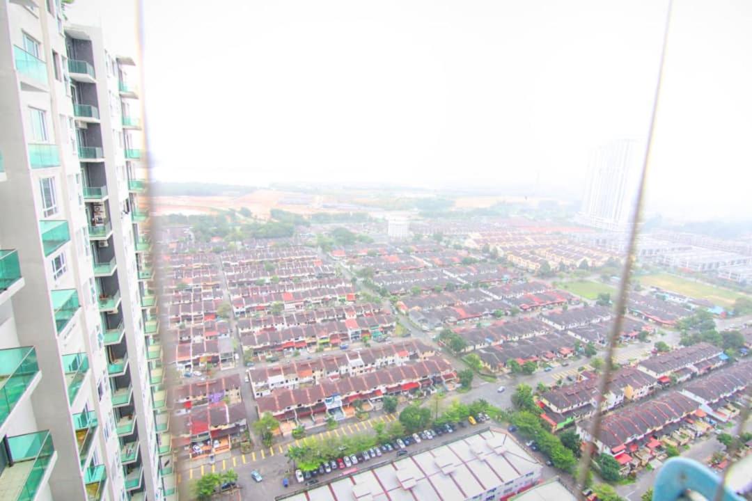 D'Calton Seaview Apartment Johor Bahru Exteriör bild